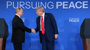 Trump ismét telefonált Putyinnal: Jót beszélgetek vele, aztán becsapódik egy bomba Kijevben