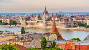 Itt az augusztus vége, trágyaszag van Budapesten