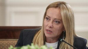 Olasz nők fényképeit töltötték fel egy pornográf weboldalra, Giorgia Meloni is köztük volt