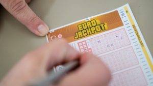 Elvitték az Eurojackpot főnyereményét, valaki 120 millió euróval lett gazdagabb