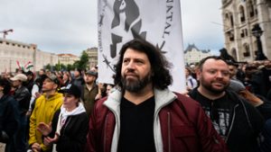 Így nem lehet rendszert váltani – Puzsér Róbert megírta Magyar Péter tíz legnagyobb hibáját