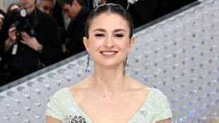 Hollywoodi hercegnő küldte nyugdíjba a divat vasladyjét