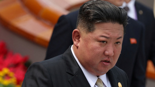 Minden nyomot eltüntettek Kim Dzsongun után Pekingben, még a hajszálait is összesöpörték