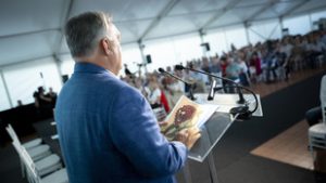 Orbán Viktor kihirdette a győzelmi tervet, nemzeti konzultáció jön a Tisza adóemelési terveiről