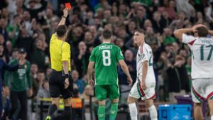 „Sajnálom” – Sallai Roland üzent a szurkolóknak brutális szabálytalansága után