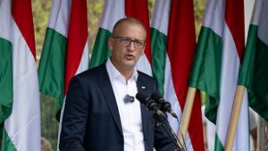 Tarr Zoltán: Nem érdemes komoly ügyekről beszélni, meg kell nyerni a választást, utána minden megoldható lesz