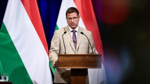 Feszült pillanatok lehetnek a Kormányinfón, Gulyás Gergely válaszol a kérdésekre - Kormányinfó az Indexen