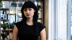 Szépsége miatt mindenki vágyott rá, de ő csak szenvedett