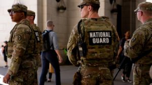 Döntött Donald Trump, újabb amerikai nagyvárosban vetik be a Nemzeti Gárdát