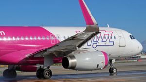 Leszállás közben a kifutópályának csapódott egy Wizz Air-gép, a balesetről felvétel is készült