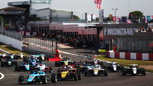 Mélyen a zsebébe kell nyúlnia annak, aki az F1-ről álmodozik – de a pénz sem garancia a sikerre