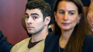 Ejtették a terrorizmus vádját Luigi Mangione ellen