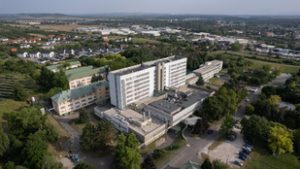 Nagy a baj a váci kórházban, 16 orvosi pozíció is betöltetlen
