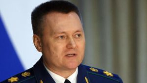 Az orosz főügyész kétéves fiának a Kremllel szemben van egy 3 milliárd forintot érő lakása