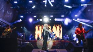 Tőrőlmetszett szocialista sikertörténet a Neoton Famíliáé