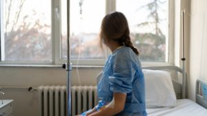 A jövőben kezelhető betegséggé válhat a rák, de egyre kevesebben járnak szűrésekre