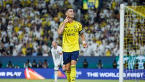 Mint régen: Cristiano Ronaldo gólt fejelt az El Clásicón