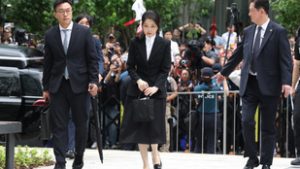 Miniszteri kinevezést is lehetett venni, ha a first lady anyja kapott egy arany nyakláncot