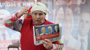 Az idei év legkiélezettebb választásán döntenek a választók nyugat és kelet között