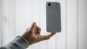 Sok hűhó semmiért: teszten a félmilliós mérnöki bravúr, amelyet a legjobb lenne vitrinbe zárni