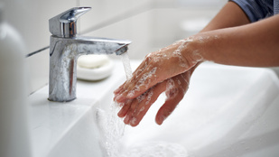 Megszűnik a magyar tisztálkodás egyik népszerű kellékének a gyártása