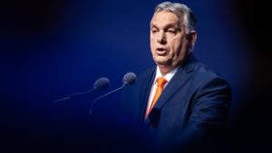 Az Orbán Viktort feljelentő német képviselő szerint „Magyarország nem fél kémprogramokat használni”