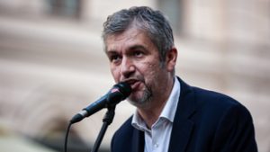 Kiakadt Hadházy Ákos: lakossági kérésre foltoztak be egy kátyút Miskolcon