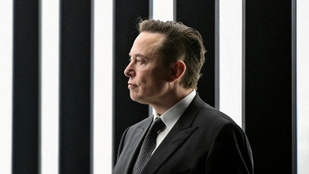 Elon Musk átlépte a lehetetlent, ennyit ér most a világ leggazdagabb embere