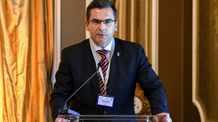 Az Óbudai Egyetem rektora nemzetközi mezőnyben mérette meg magát