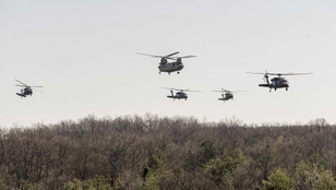 Katonai menetoszlopok és helikopterek lepik el Magyarországot, figyelmeztetést adott ki a Honvédelmi Minisztérium