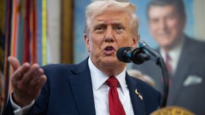Donald Trump szerint jól haladnak a tárgyalások a gázai túszok kiszabadulásának részleteiről