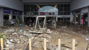 Áradások és földcsuszamlások sújtják Mexikót, legalább 41-en meghaltak