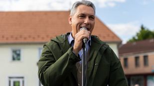 Lázár János: Rengeteget csesztetnek bennünket az oroszok miatt, pedig senki sem szereti őket