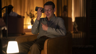 Őrült összeesküvés-elméletet boncolgat az HBO új sorozata