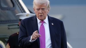Gázkamrákról és nemi erőszakról viccelődtek Trump politikai családjában