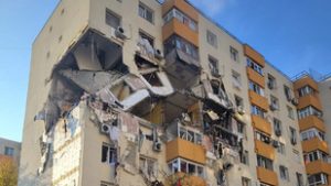 Gázrobbanás volt, majd kiszakadt egy panelház fala Bukarestben, hárman meghaltak