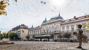 Olyan szobrot kapott Kossuth Lajos, amit állandóan kritizáltak, meg is rongáltak