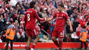 Szoboszlai és Kerkez a Liverpool kezdőjében, jön a Manchester United elleni rangadó