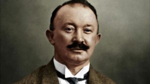 Sötét múlt vetül az öltönykirály Hugo Bossra, aki a nácikat öltöztette