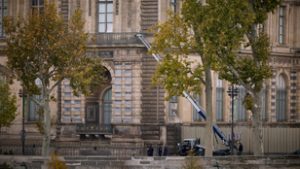 Zseniális reklámot csinált a létrát gyártó cég a Louvre kirablásából