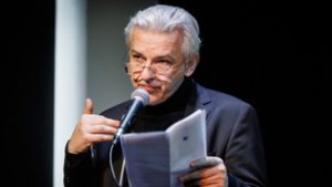 Alföldi Róbert kifakadt: Azt az égbekiáltó, pofátlan, aljas jelzőt aggatják rám, hogy támogatok egy háborút