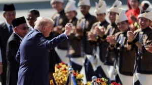 Donald Trump felrobbantja az internetet, ezúttal maláj zenére perdült táncra