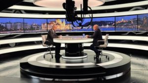 Élő adásban esett egymásnak Navracsics Tibor és Rónai Egon