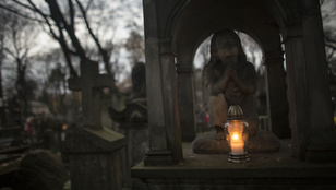 Megpróbáltunk szellemet idézni, de nem volt egyszerű dolgunk