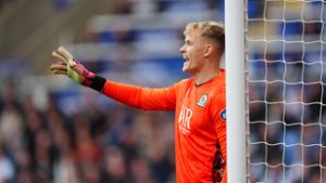 A magyar válogatott kapusa újabb elismerést zsebelt be Angliában