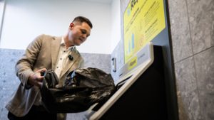 Végre nem kell egyesével bedobálnunk a visszaváltható palackokat