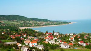 Többet kell fizetni, mint a nyári főszezonban, belobbant a nyaralópiac