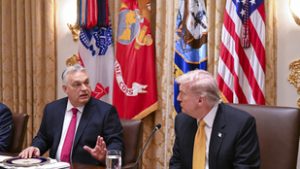 Majdnem dráma történt a Fehér Házban, itt vannak a részletek a Trump–Orbán-találkozóról