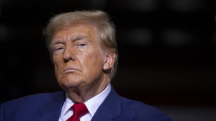 „Trump egy veszélyes pszichopata” – Hadházy Ákos beszólt az amerikai elnöknek, Magyar Péternek és Orbán Viktornak is