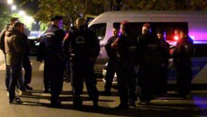 Pupillavizsgálat, vizeletminta – drograzziát tartottak a népszerű budapesti klubban, 211 embert igazoltattak